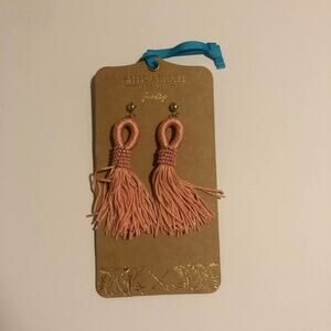 Shiraleah Chicago jewelry - Anthropologie - Genesis tassel earrings in peach NEW